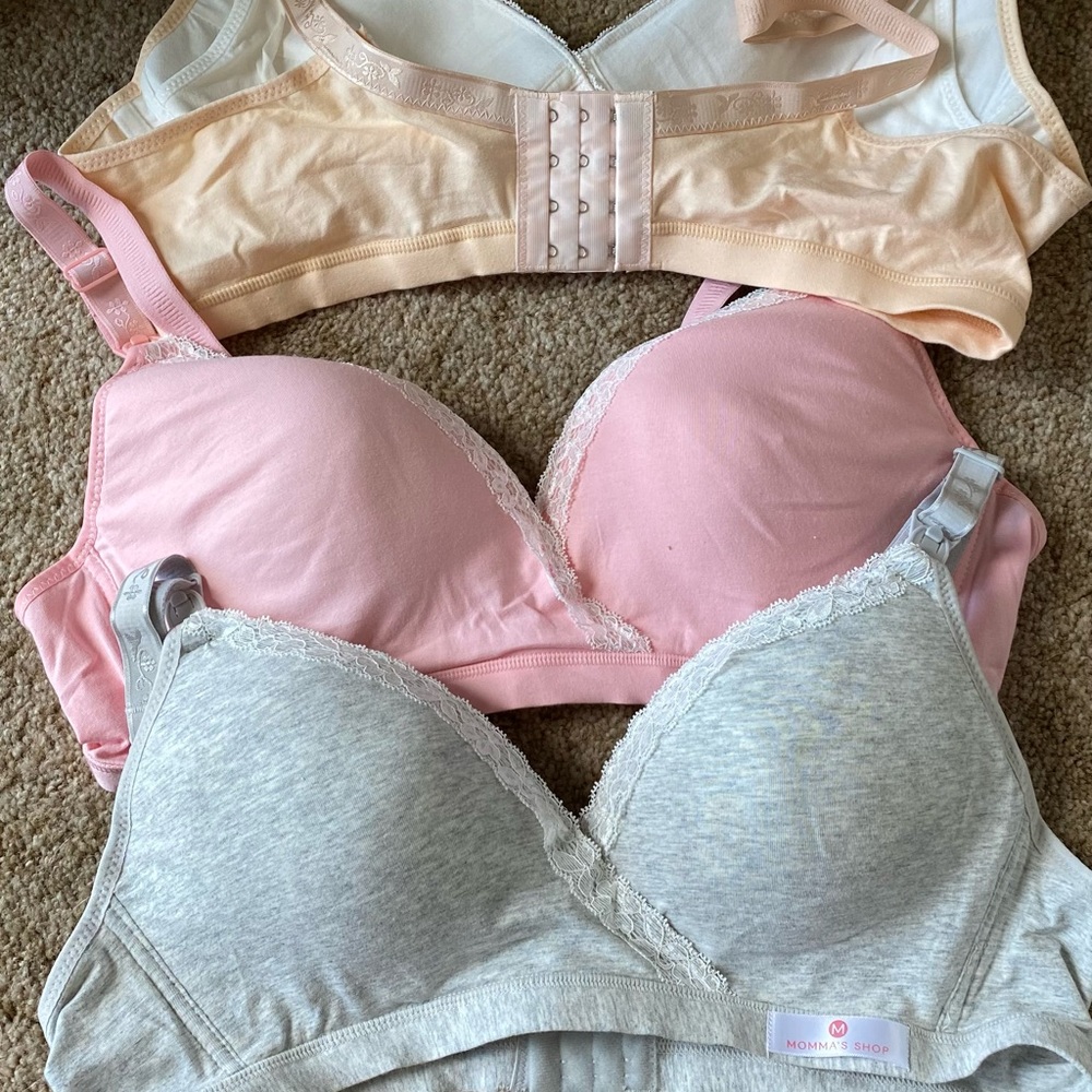 Mommas shop maternity bras.